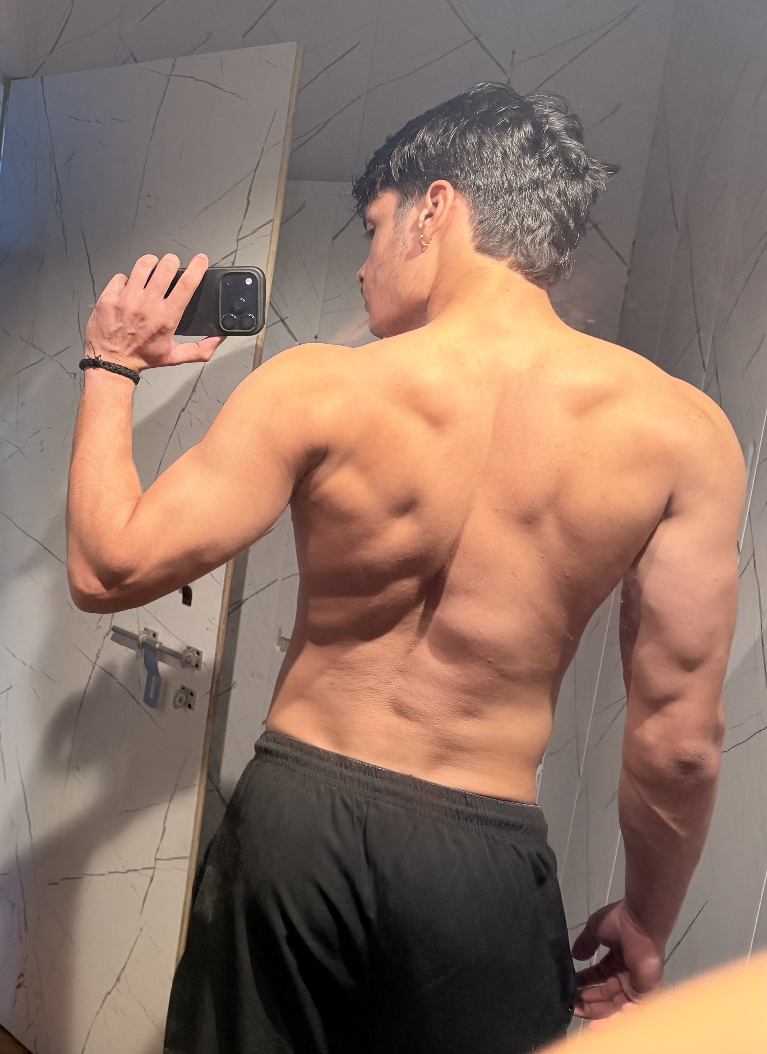 back pose